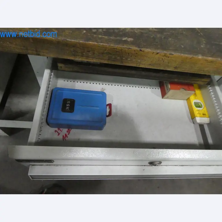 Řezací stroje, dílenské vybavení-12