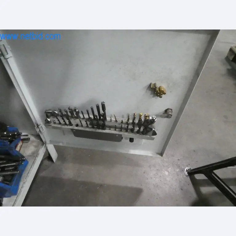 Řezací stroje, dílenské vybavení-5