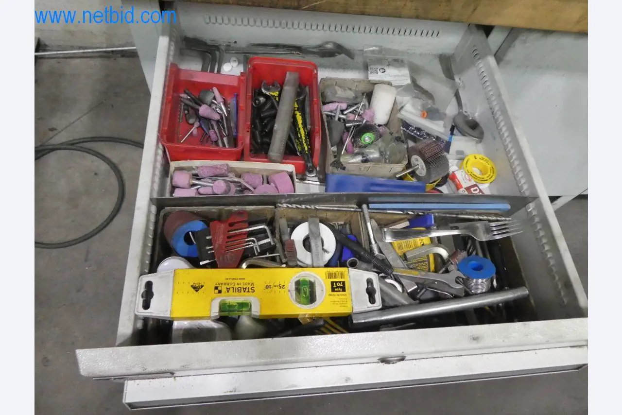 Řezací stroje, dílenské vybavení-6