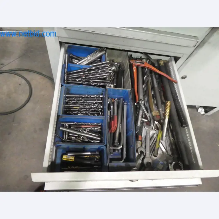 Řezací stroje, dílenské vybavení-7