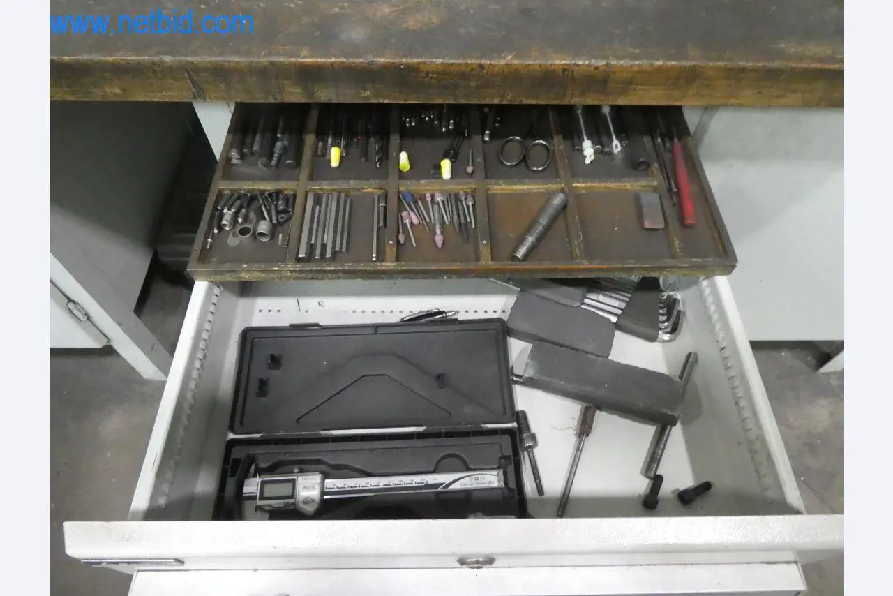 Maszyny do cięcia, sprzęt warsztatowy-2