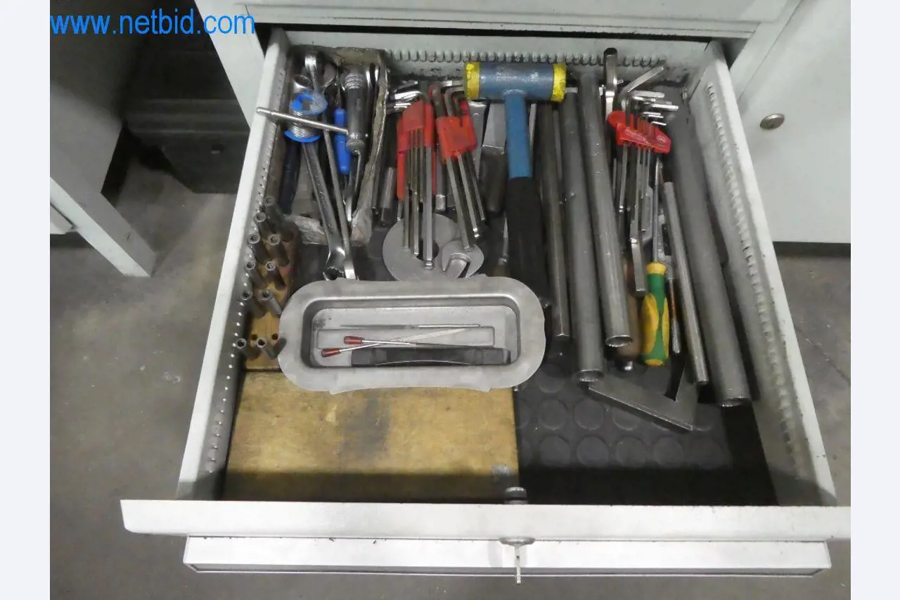 Maszyny do cięcia, sprzęt warsztatowy-3