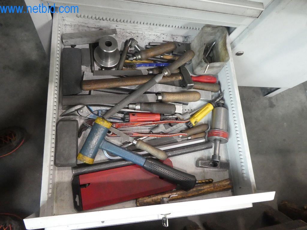 Řezací stroje, dílenské vybavení-3