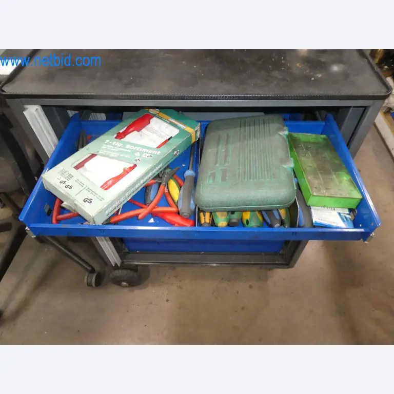 Řezací stroje, dílenské vybavení-2