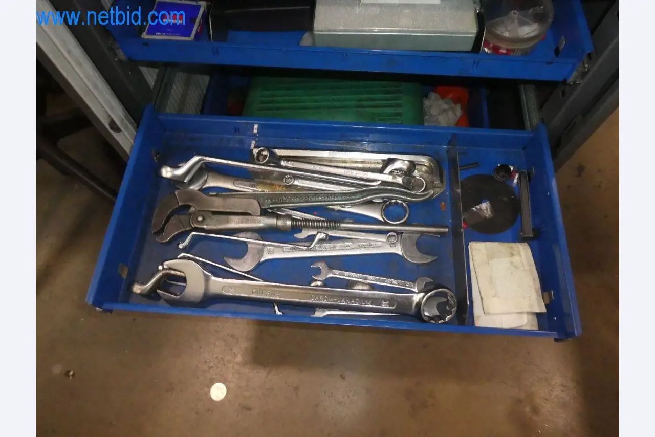 Řezací stroje, dílenské vybavení-6