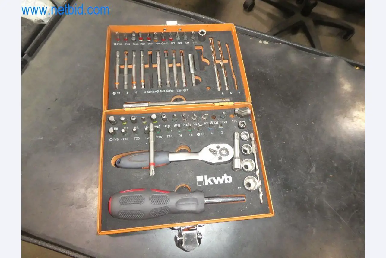 Řezací stroje, dílenské vybavení-7