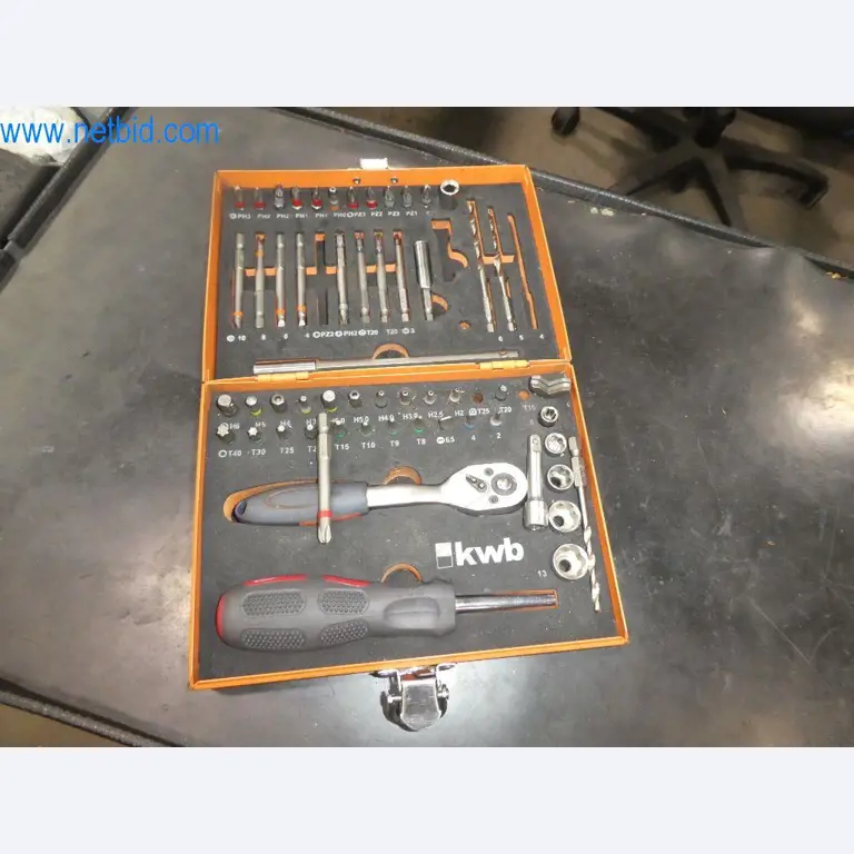 Řezací stroje, dílenské vybavení-7