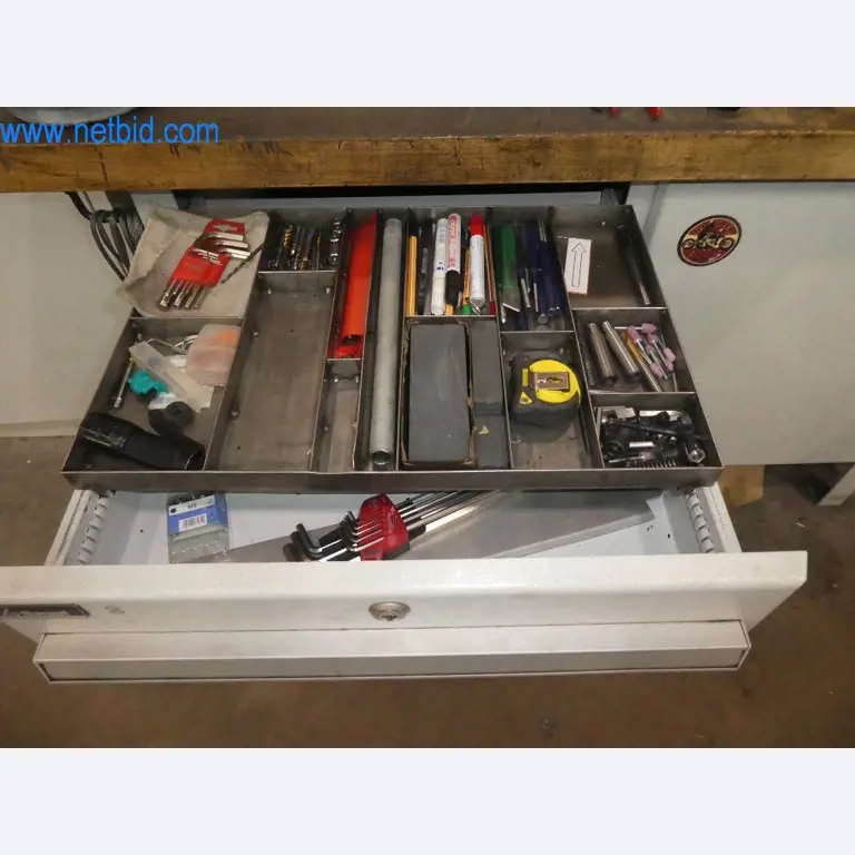 Zerspanungsmaschinen, Werkstattausstattung-11