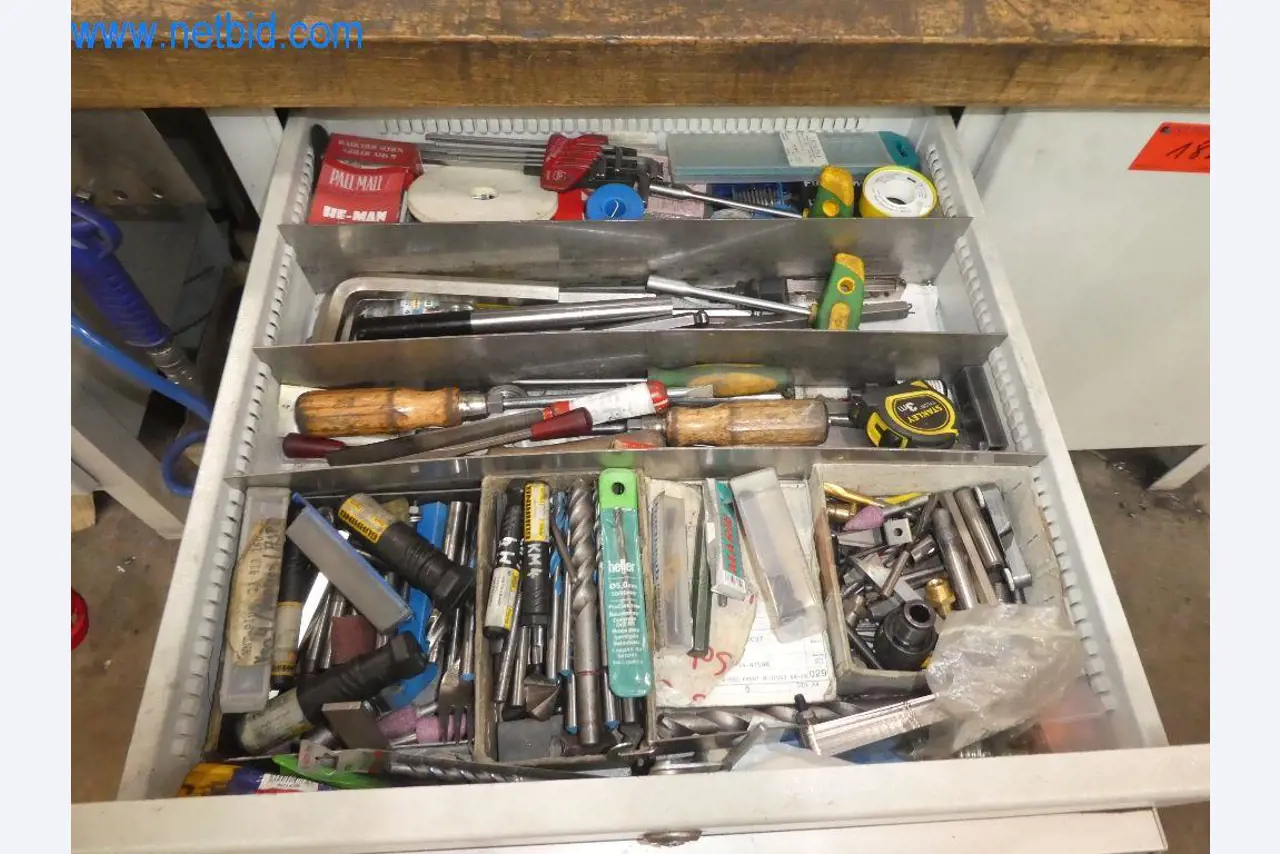 Zerspanungsmaschinen, Werkstattausstattung-16