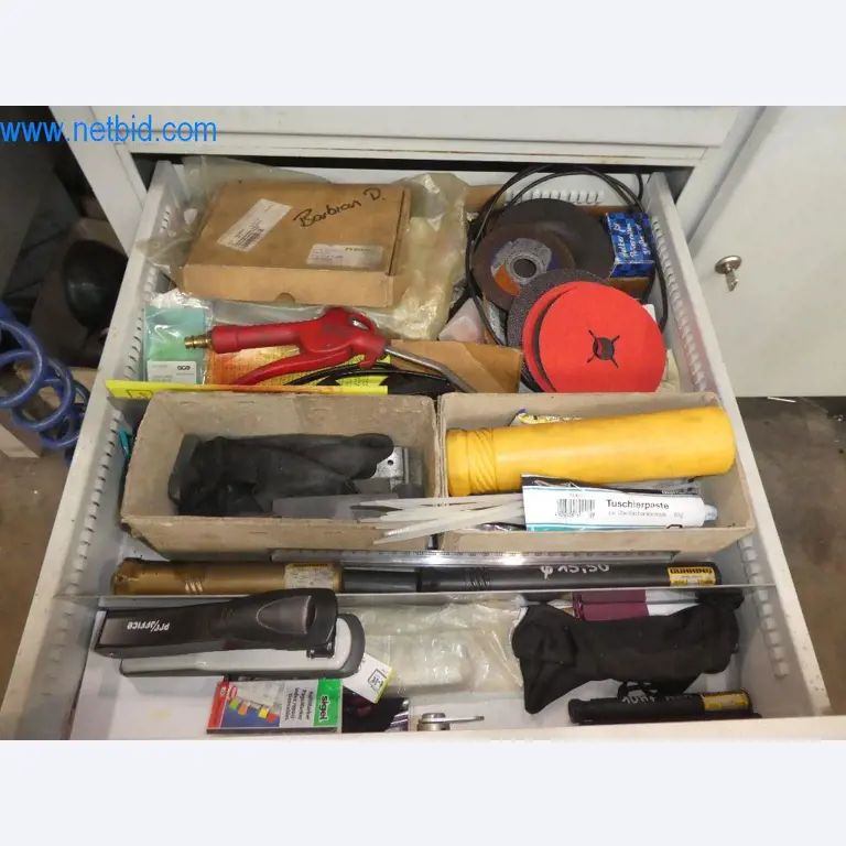 Zerspanungsmaschinen, Werkstattausstattung-17