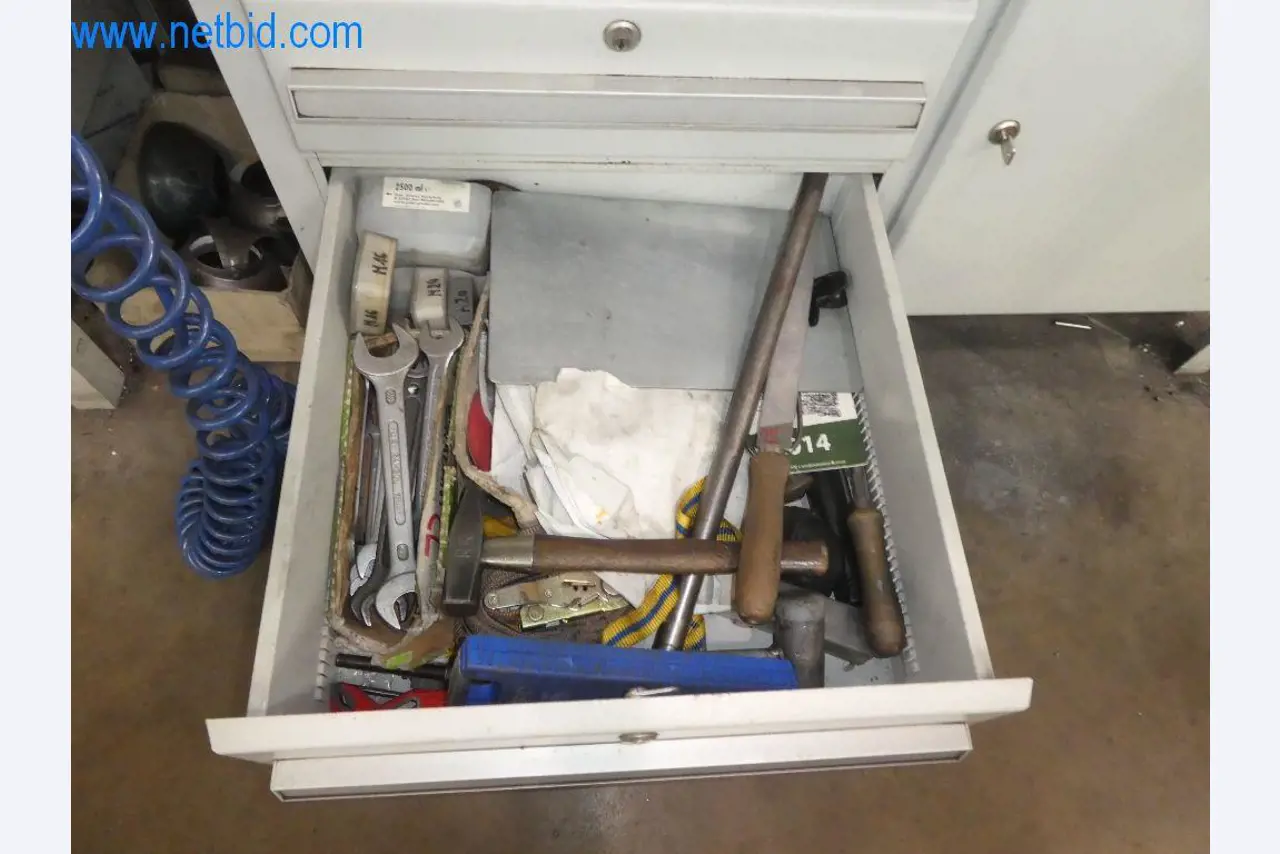 Zerspanungsmaschinen, Werkstattausstattung-3