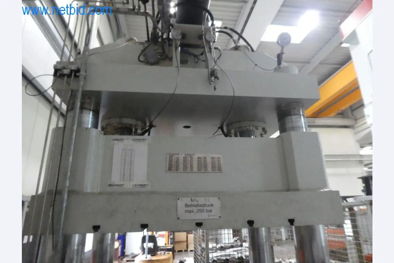 Máquinas de corte, equipos de taller-2