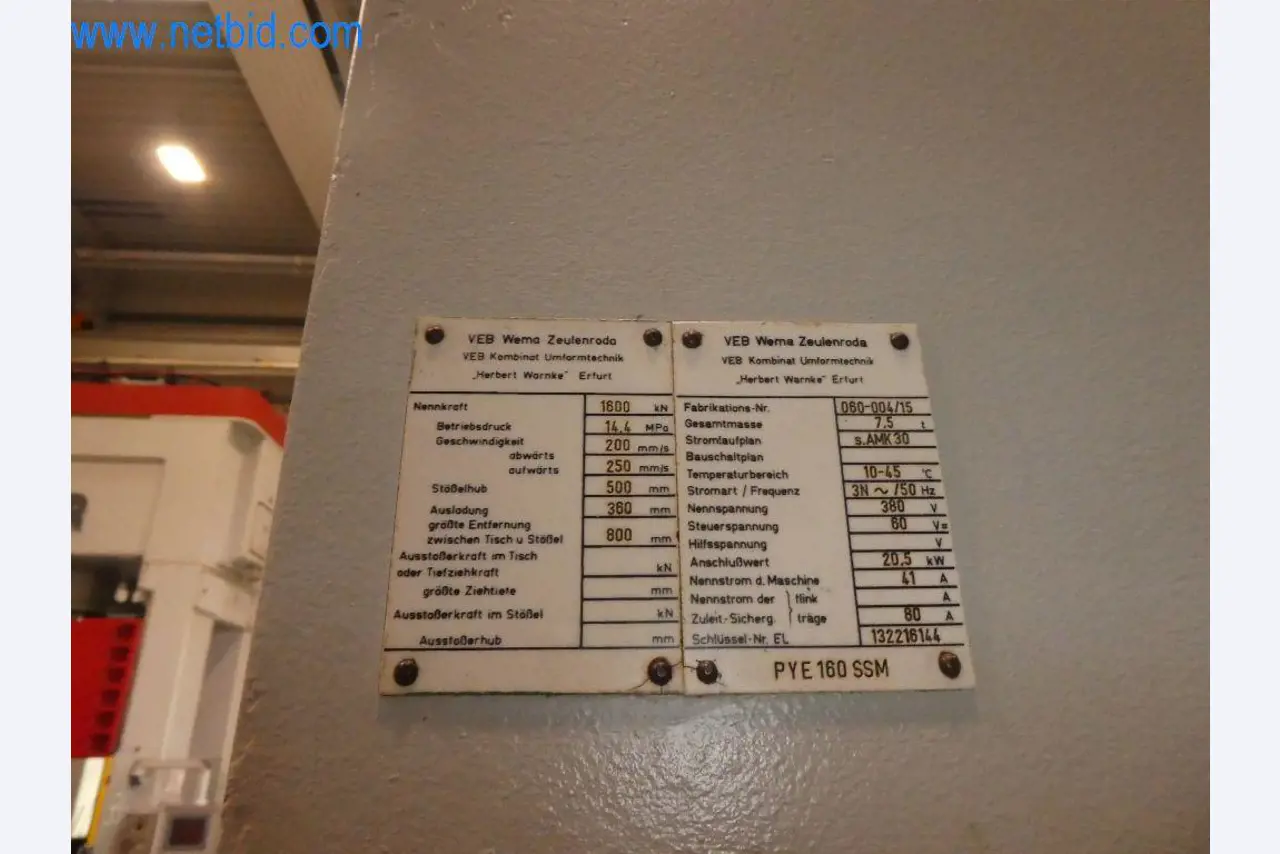 Řezací stroje, dílenské vybavení-4