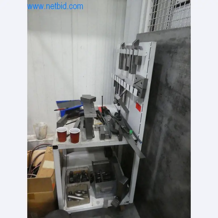 Řezací stroje, dílenské vybavení-5