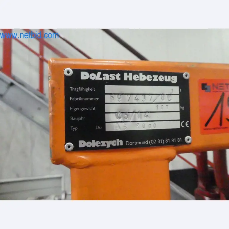 Řezací stroje, dílenské vybavení-2