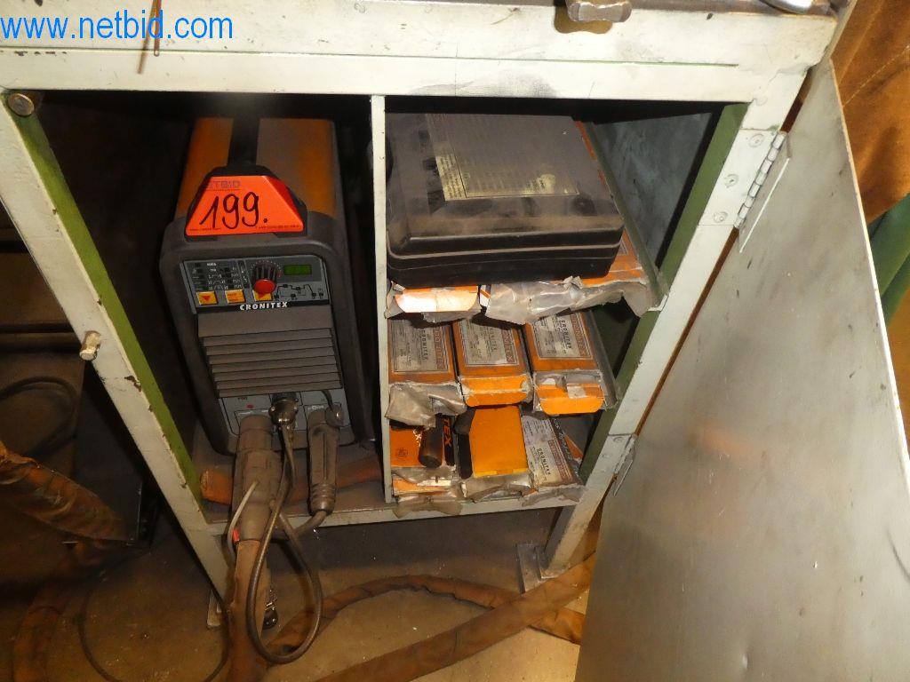 Řezací stroje, dílenské vybavení-4