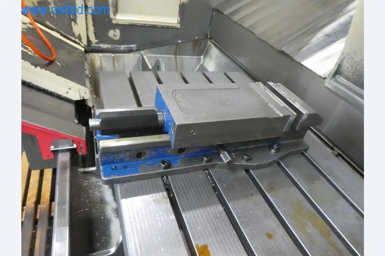 Řezací stroje, dílenské vybavení-4