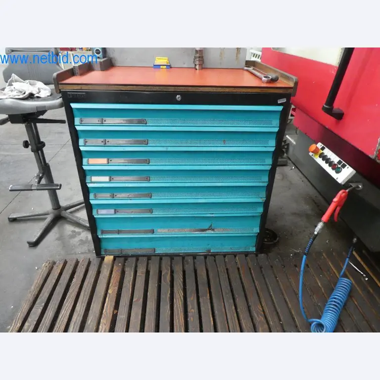 Zerspanungsmaschinen, Werkstattausstattung-1