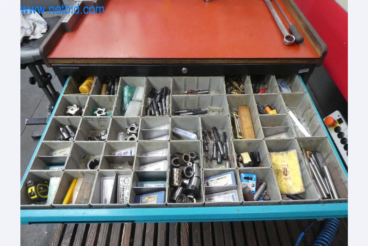 Zerspanungsmaschinen, Werkstattausstattung-2