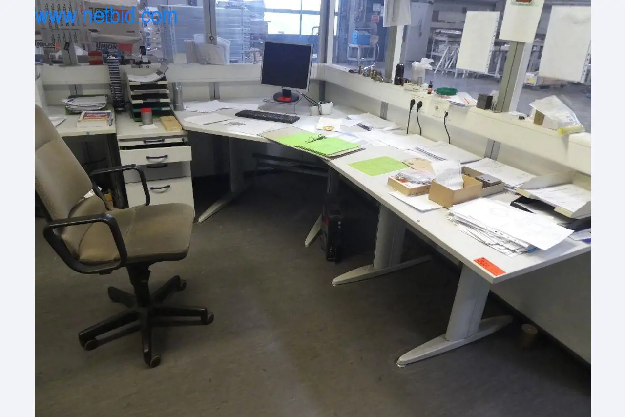 Řezací stroje, dílenské vybavení-2