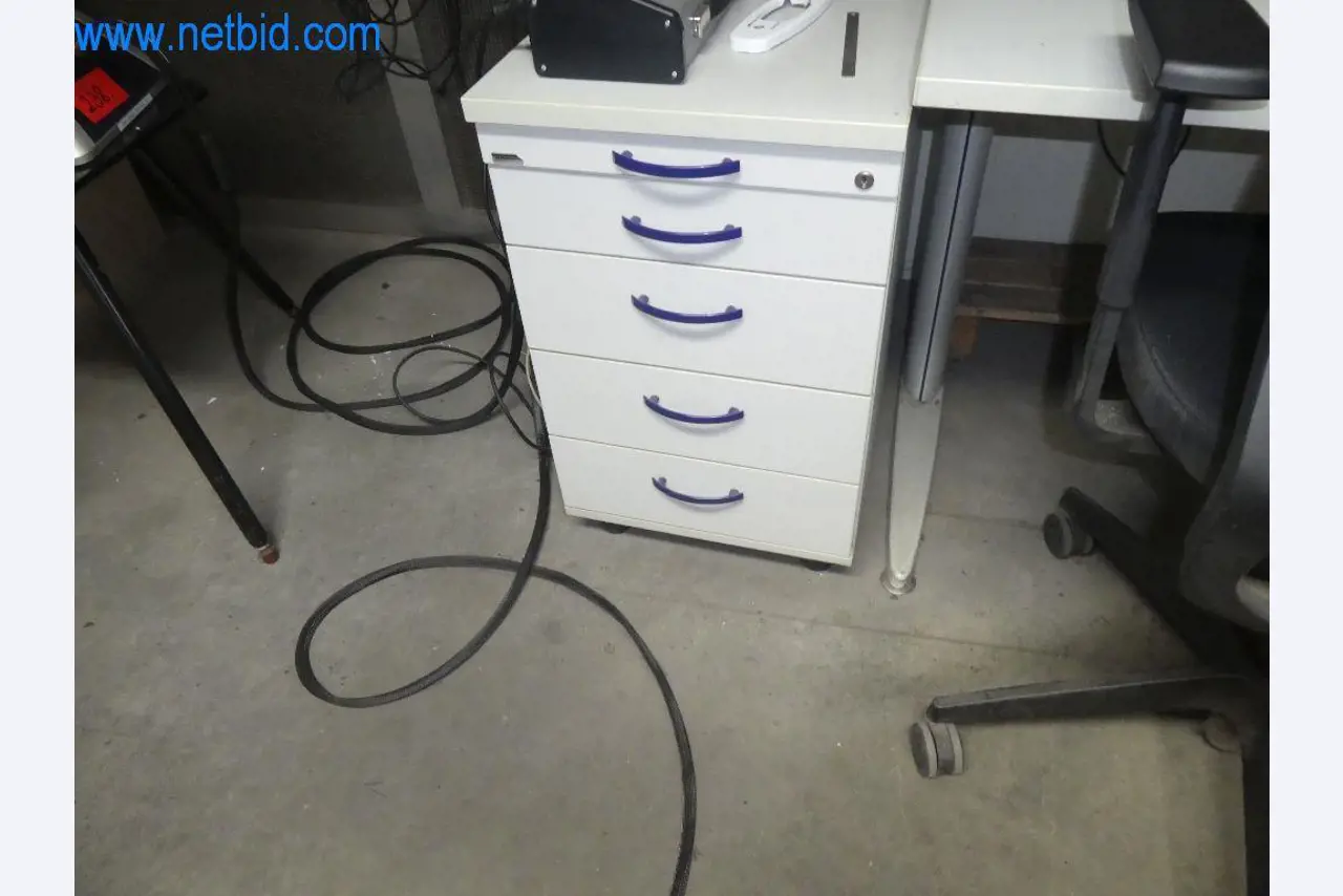 Řezací stroje, dílenské vybavení-7