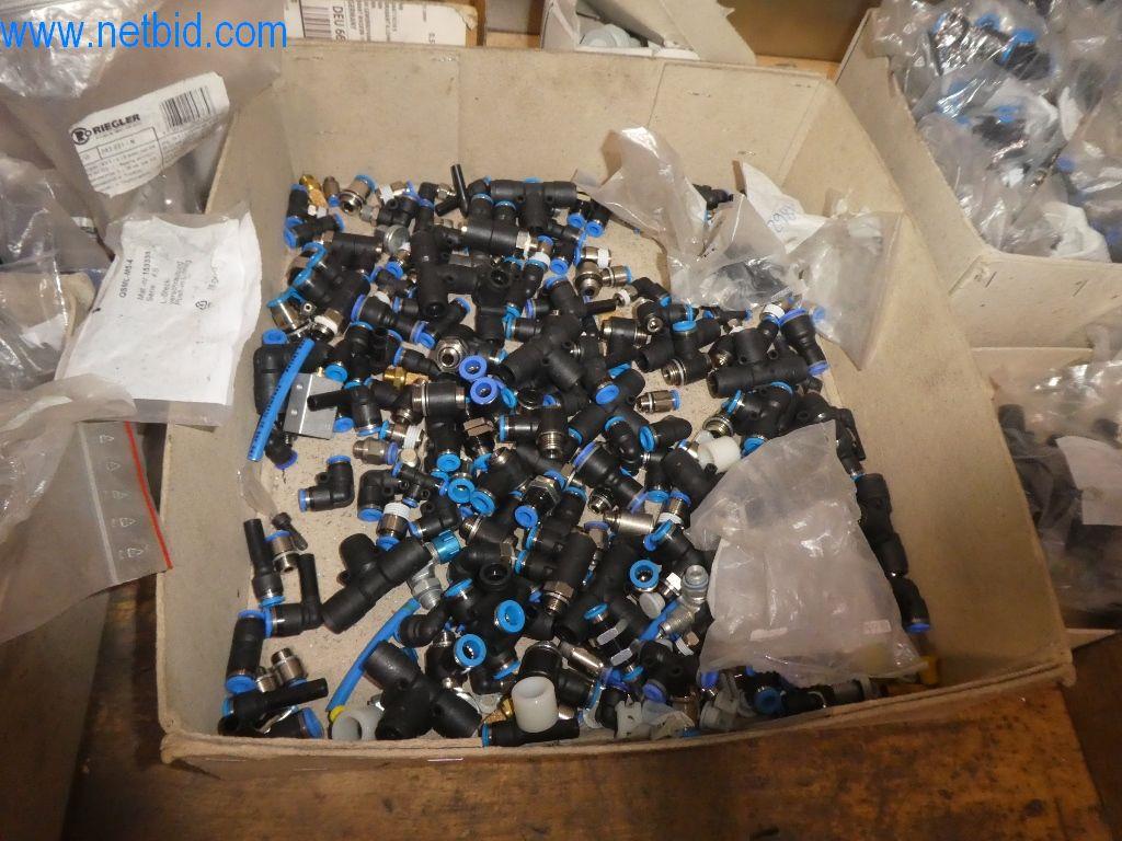 Řezací stroje, dílenské vybavení-14