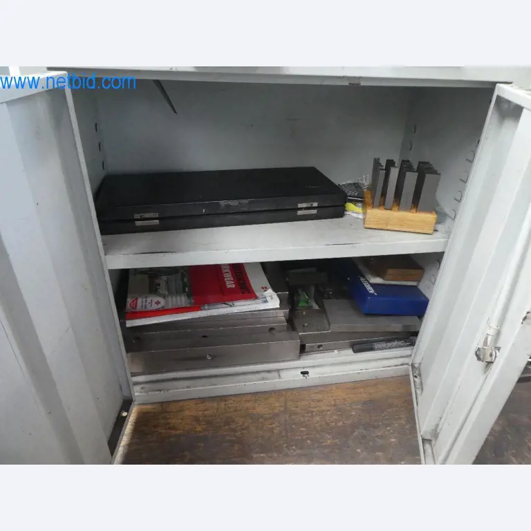 Řezací stroje, dílenské vybavení-11