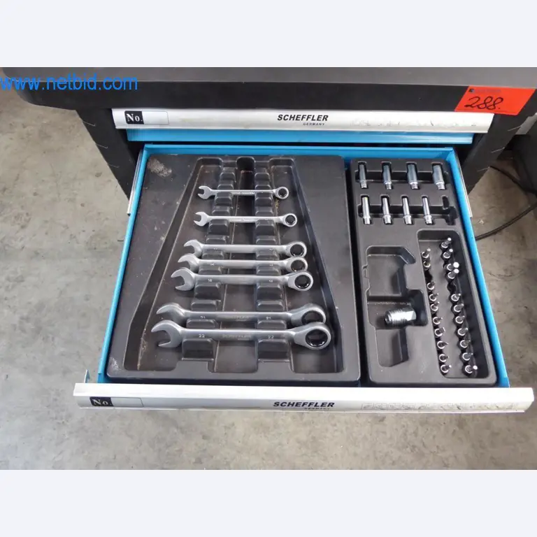 Řezací stroje, dílenské vybavení-3