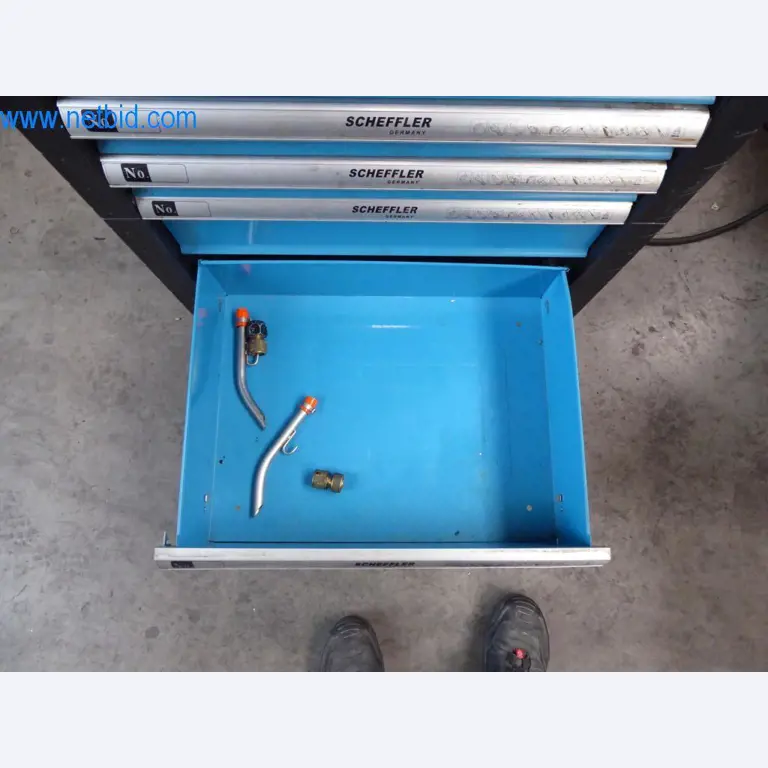 Řezací stroje, dílenské vybavení-7