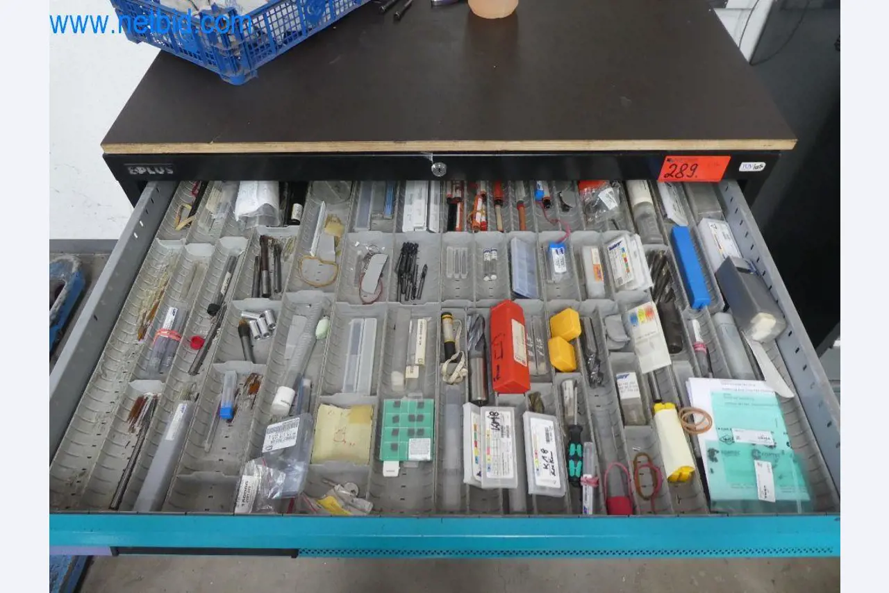 Řezací stroje, dílenské vybavení-15