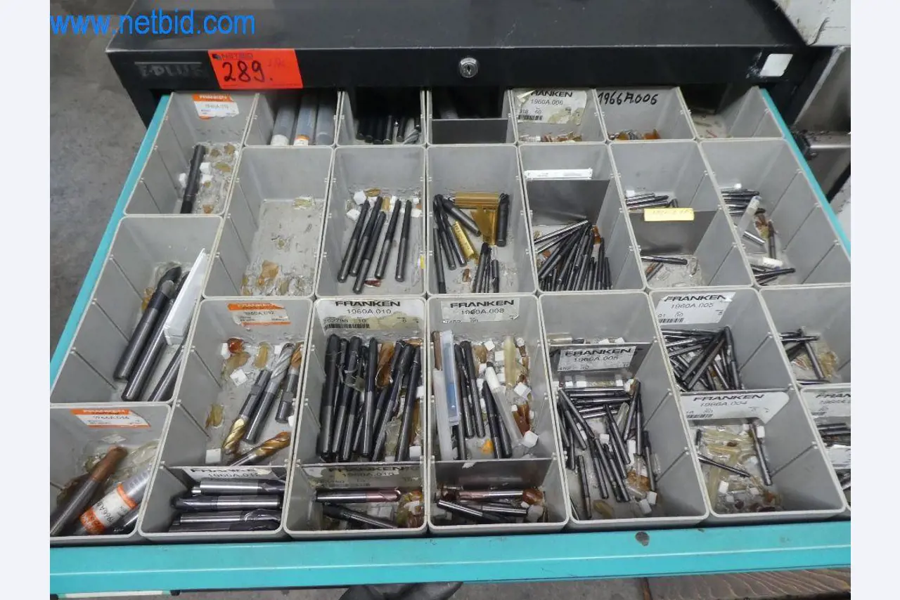 Řezací stroje, dílenské vybavení-2