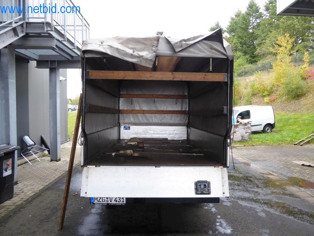 Řezací stroje, dílenské vybavení-23