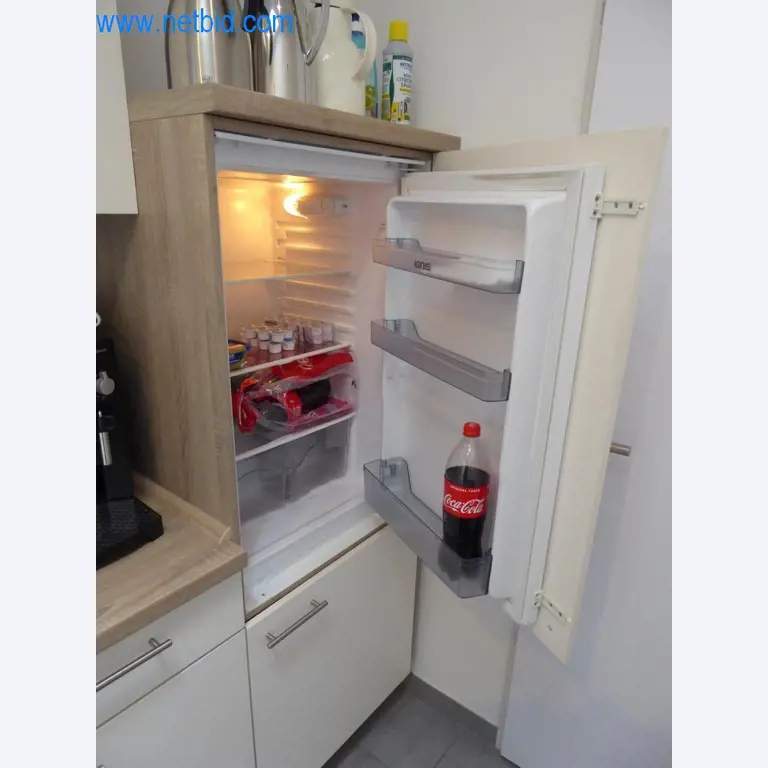 Řezací stroje, dílenské vybavení-4