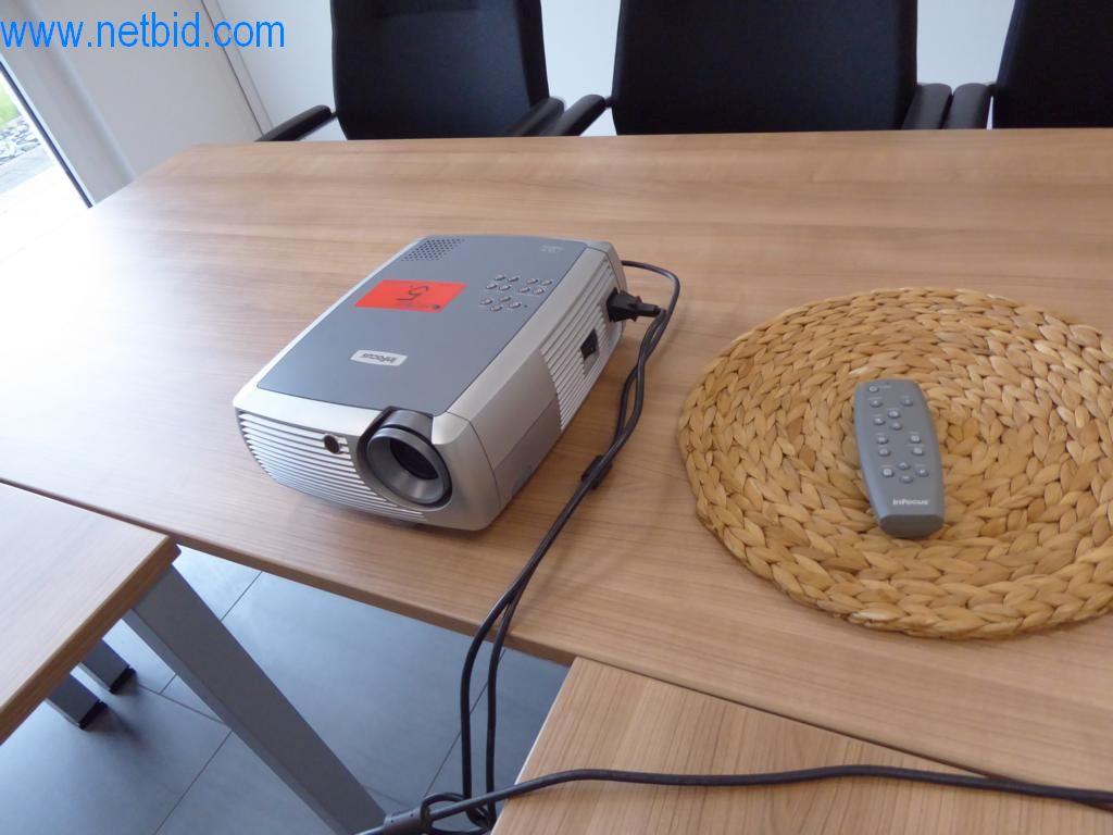 Řezací stroje, dílenské vybavení-1