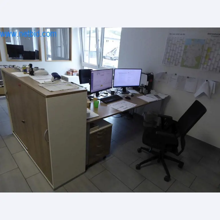 Řezací stroje, dílenské vybavení-3