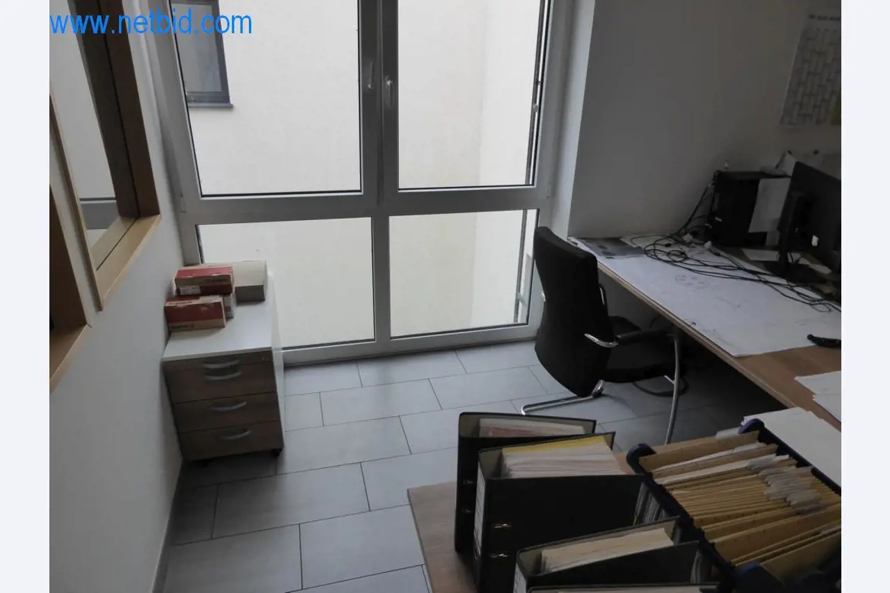 Řezací stroje, dílenské vybavení-5