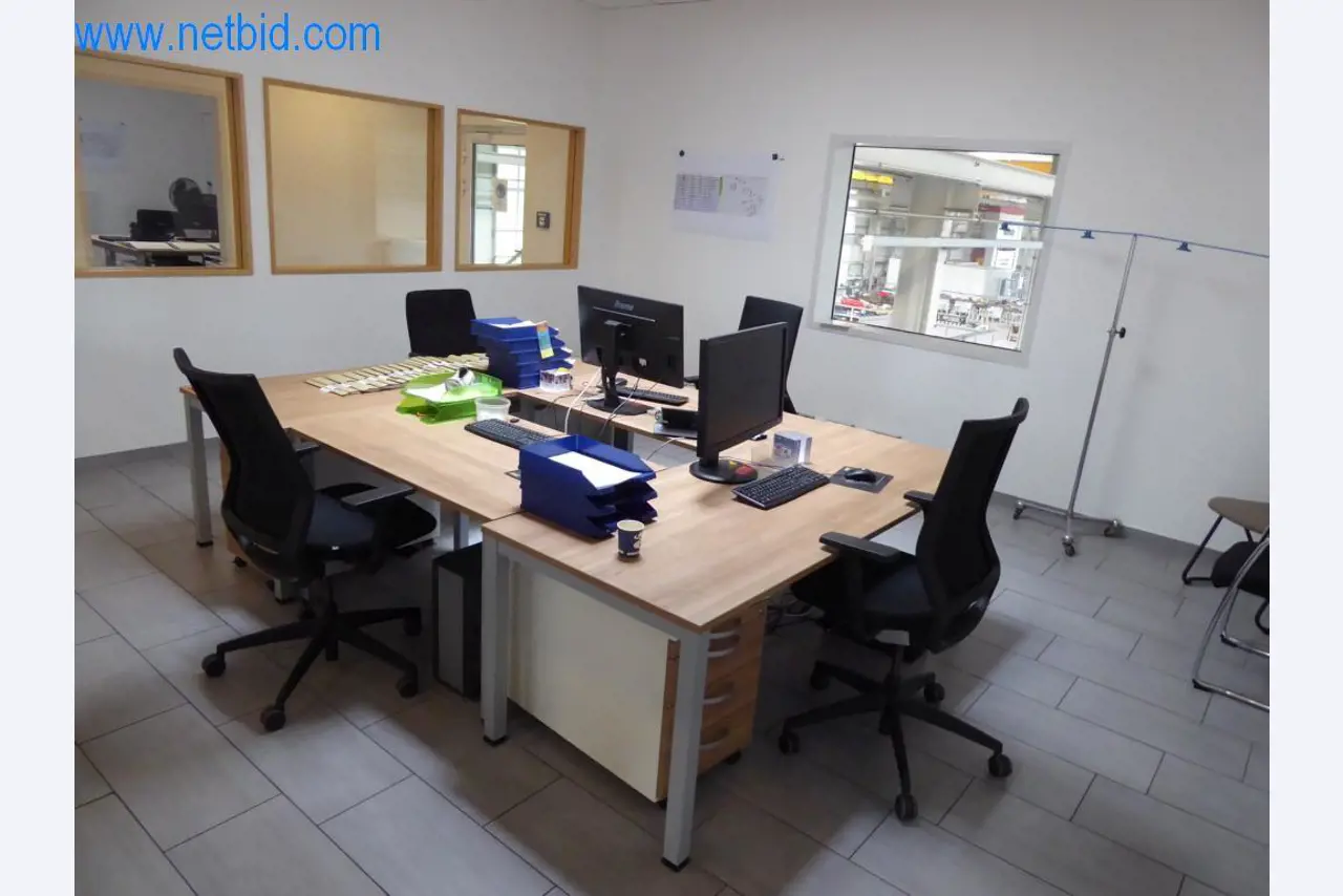 Řezací stroje, dílenské vybavení-2