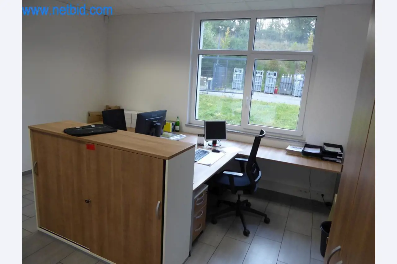 Řezací stroje, dílenské vybavení-2