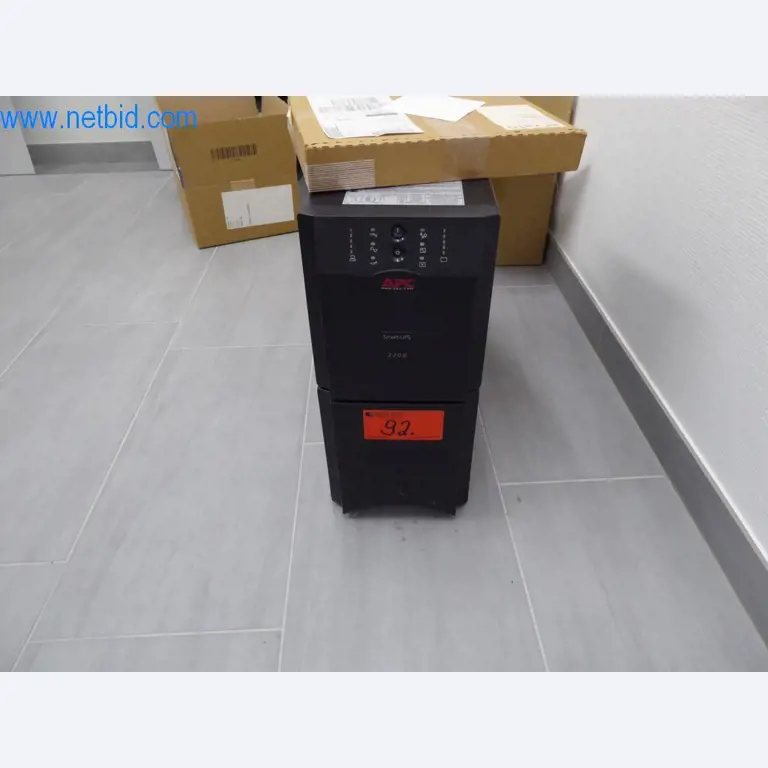 Řezací stroje, dílenské vybavení-2