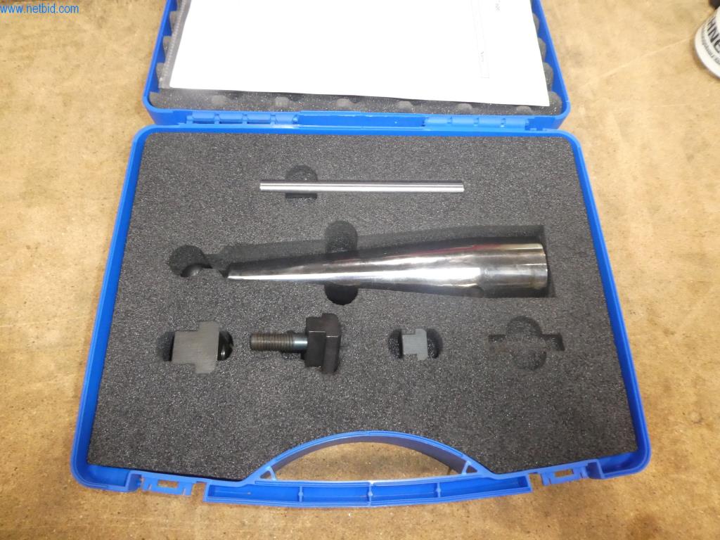 Řezací stroje, dílenské vybavení-1