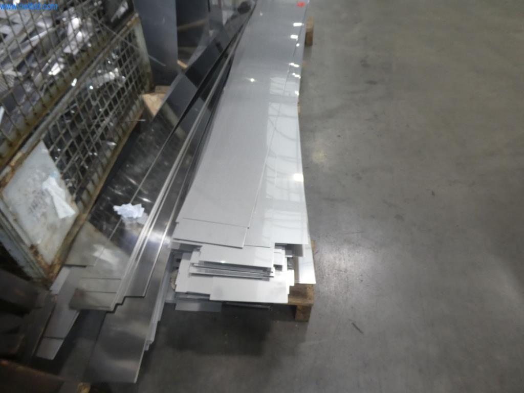 Řezací stroje, dílenské vybavení-3