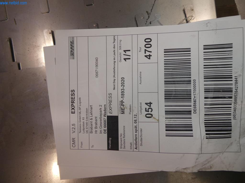 Řezací stroje, dílenské vybavení-4