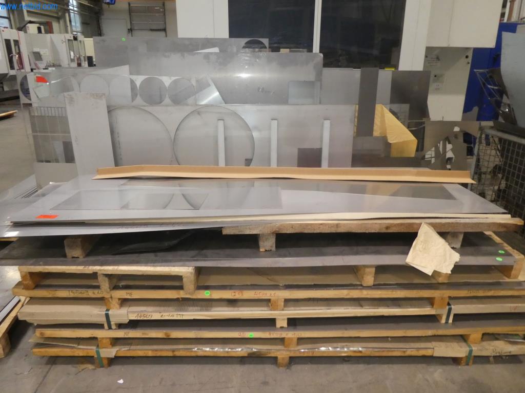 Řezací stroje, dílenské vybavení-5