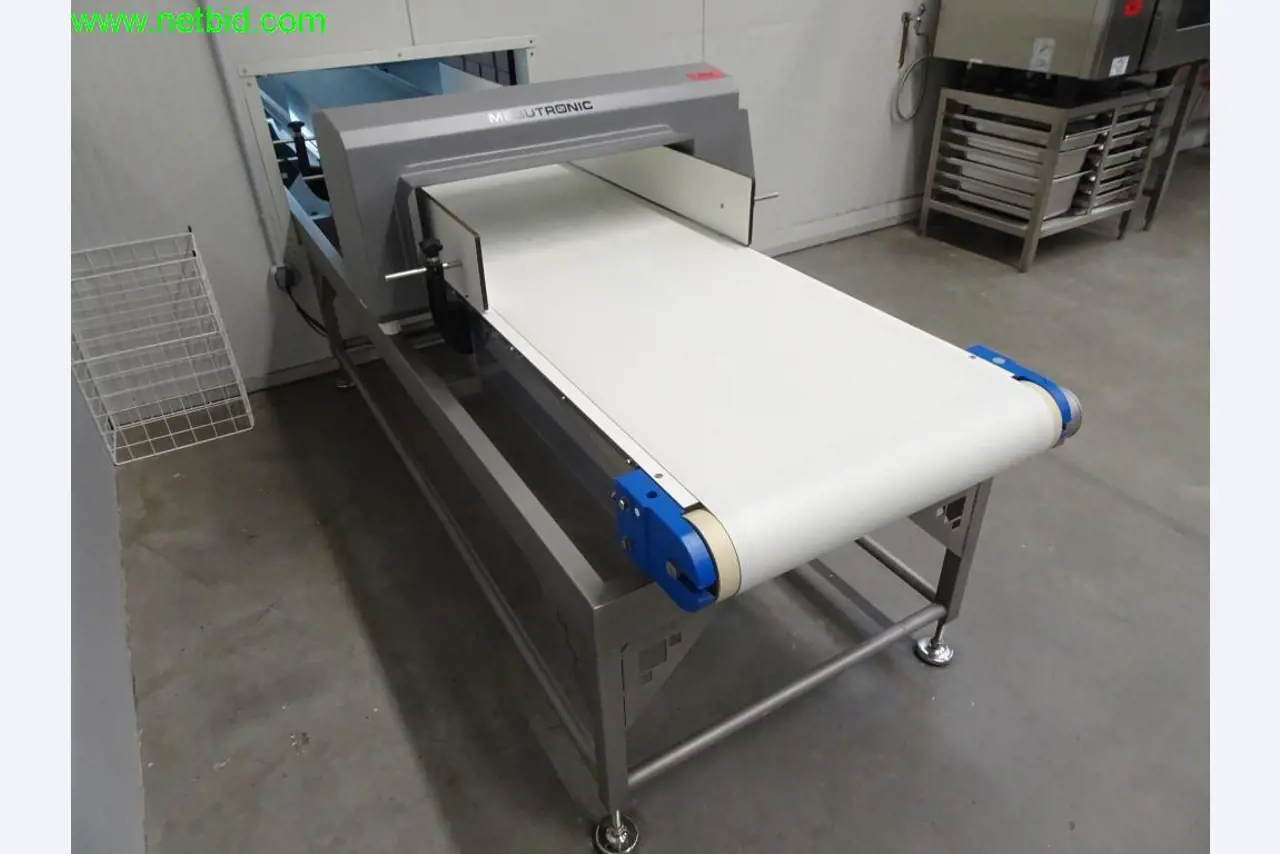 Machines for the production of dried food-4