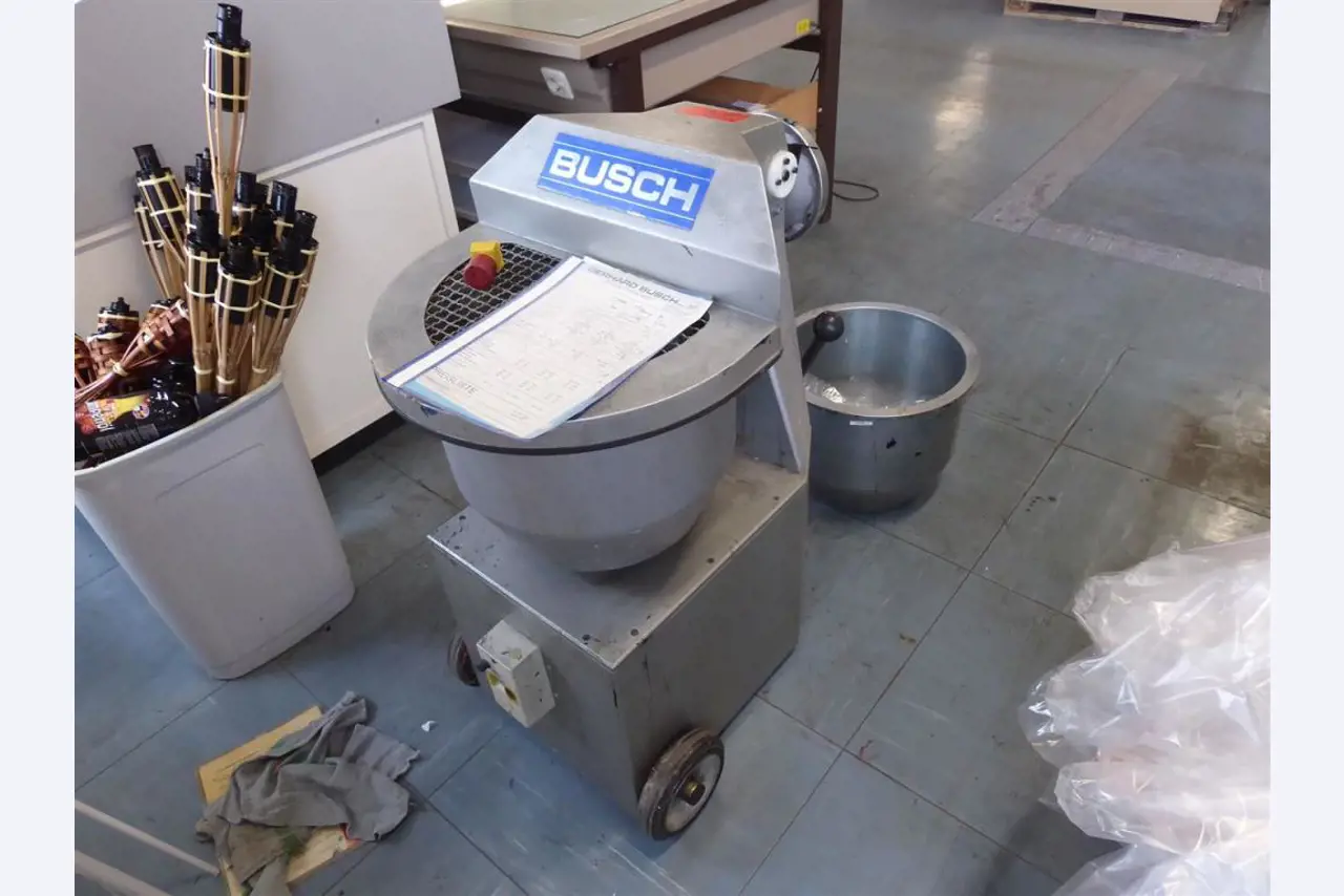 Impressão de ecrãs, produção de ecrãs, tratamento posterior de embalagens de cartão-1