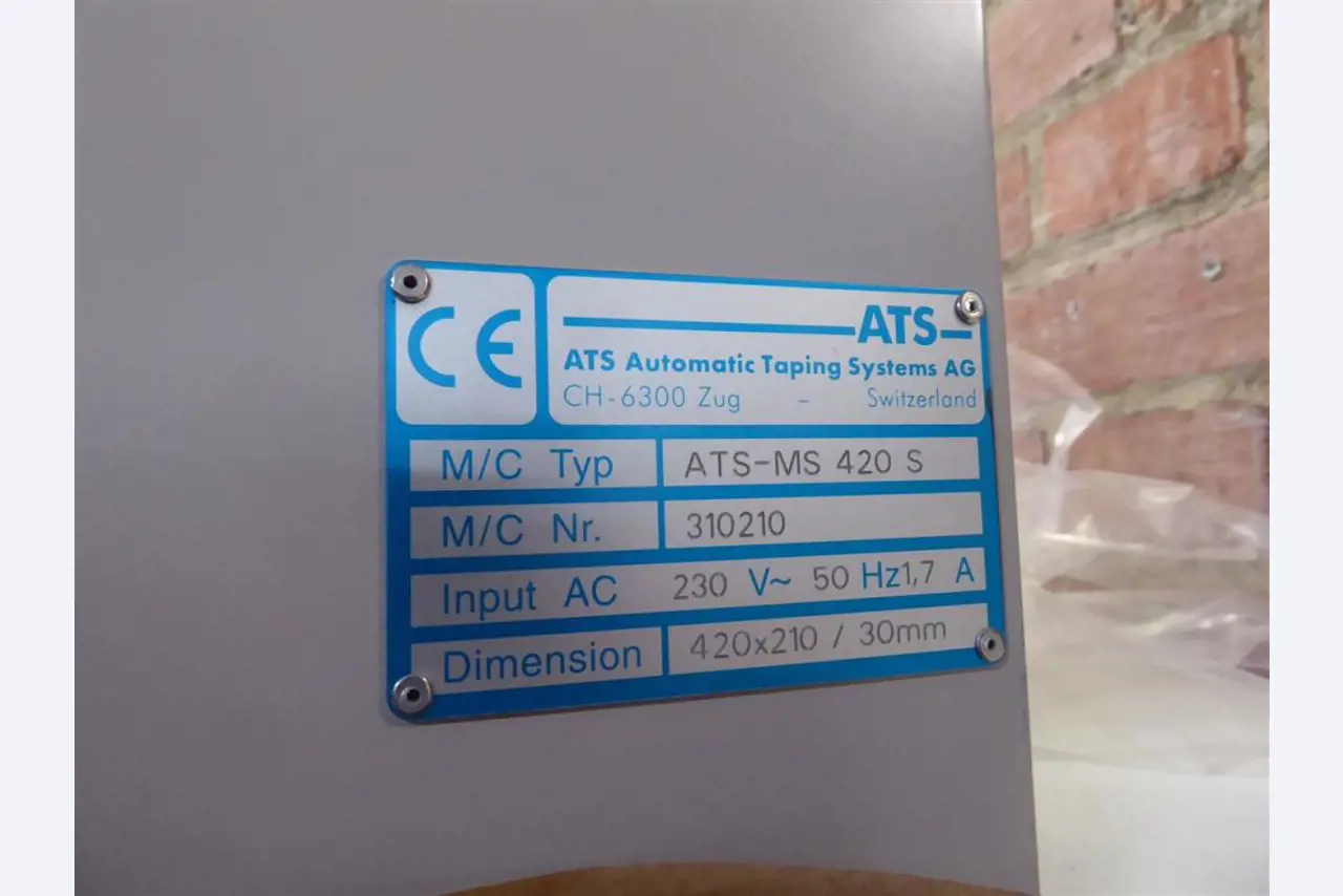 Tiskanje prikazovalnikov, izdelava prikazovalnikov, nadaljnja obdelava kartonske embalaže-2