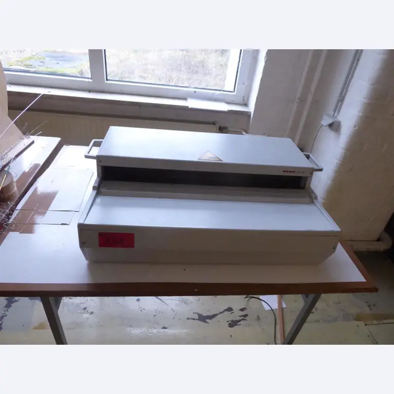 Tiskanje prikazovalnikov, izdelava prikazovalnikov, nadaljnja obdelava kartonske embalaže-1