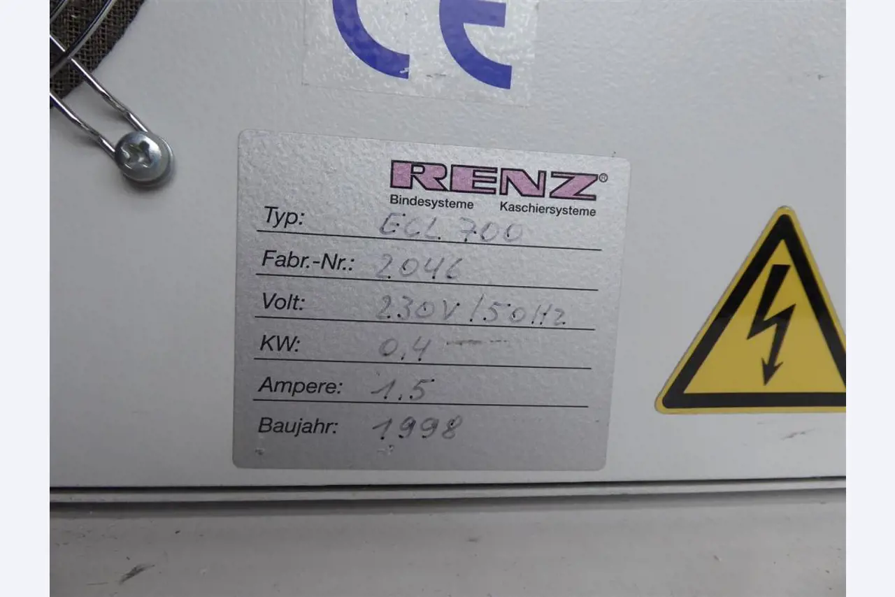 Tiskanje prikazovalnikov, izdelava prikazovalnikov, nadaljnja obdelava kartonske embalaže-2