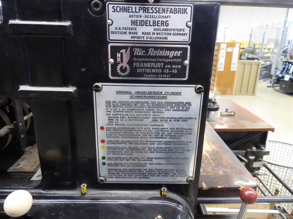 Druk ekspozytorów, produkcja ekspozytorów, dalsza obróbka opakowań kartonowych-2