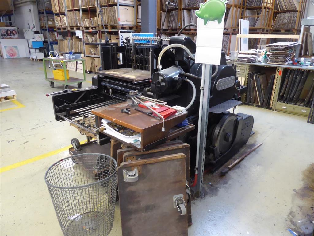 Druk ekspozytorów, produkcja ekspozytorów, dalsza obróbka opakowań kartonowych-5